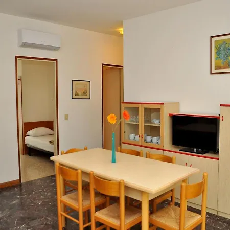 公寓 Delightful Flat For 8 Guests In - Beahost