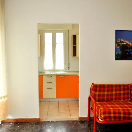 公寓 Delightful Flat For 8 Guests In - Beahost 比比翁